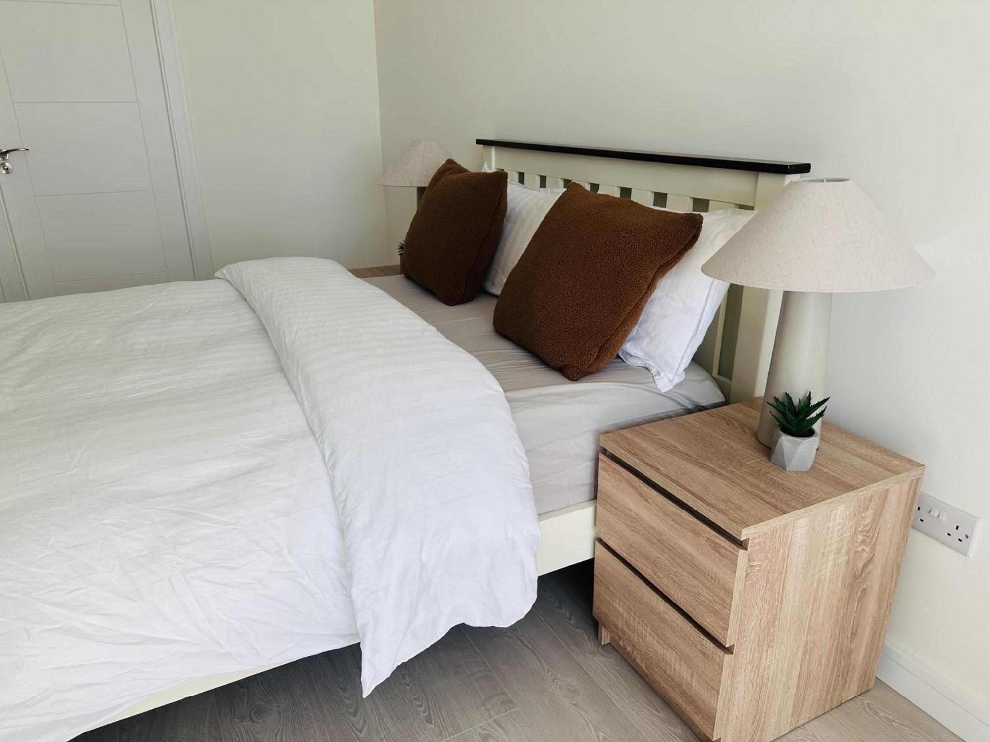 King Room With Ensuite In Dublin Clondalkin Kültér fotó